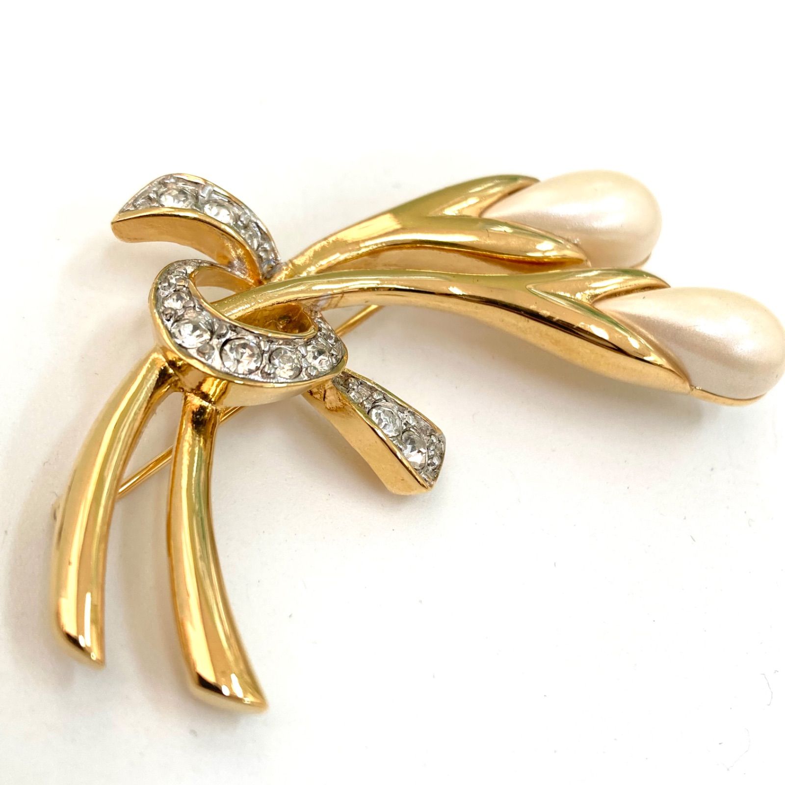 NINA RICCI】ニナリッチ ブローチ ゴールドカラー アクセサリー