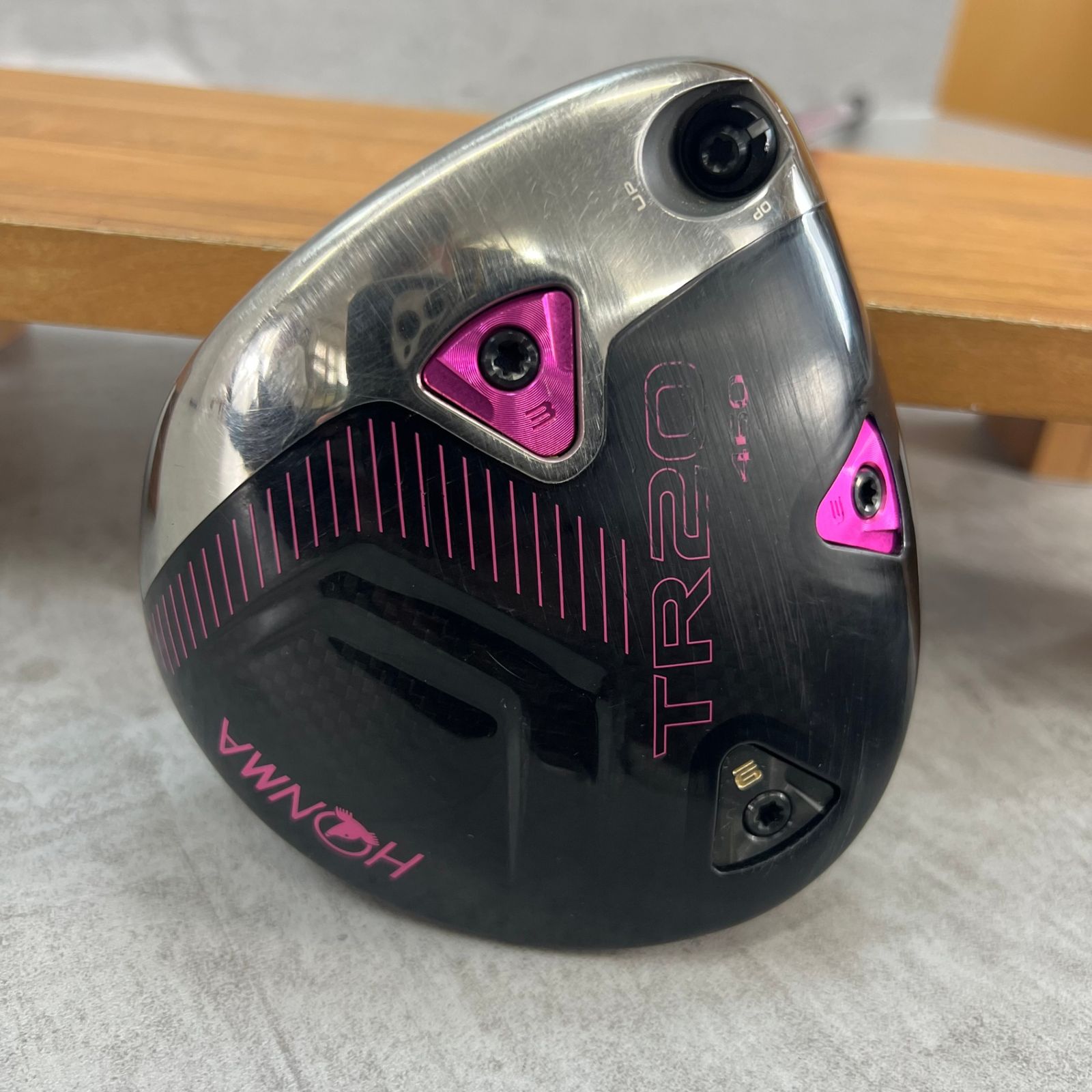 本間ゴルフ - HONMA　ホンマ　TR20　イボミ　モデル　メンズゴルフドライバー　カーボン　S　9.5°　右利き用　45.25インチ　D-2.5 HONMA ホンマ TR20 イボミ モデル メンズゴルフドライバー