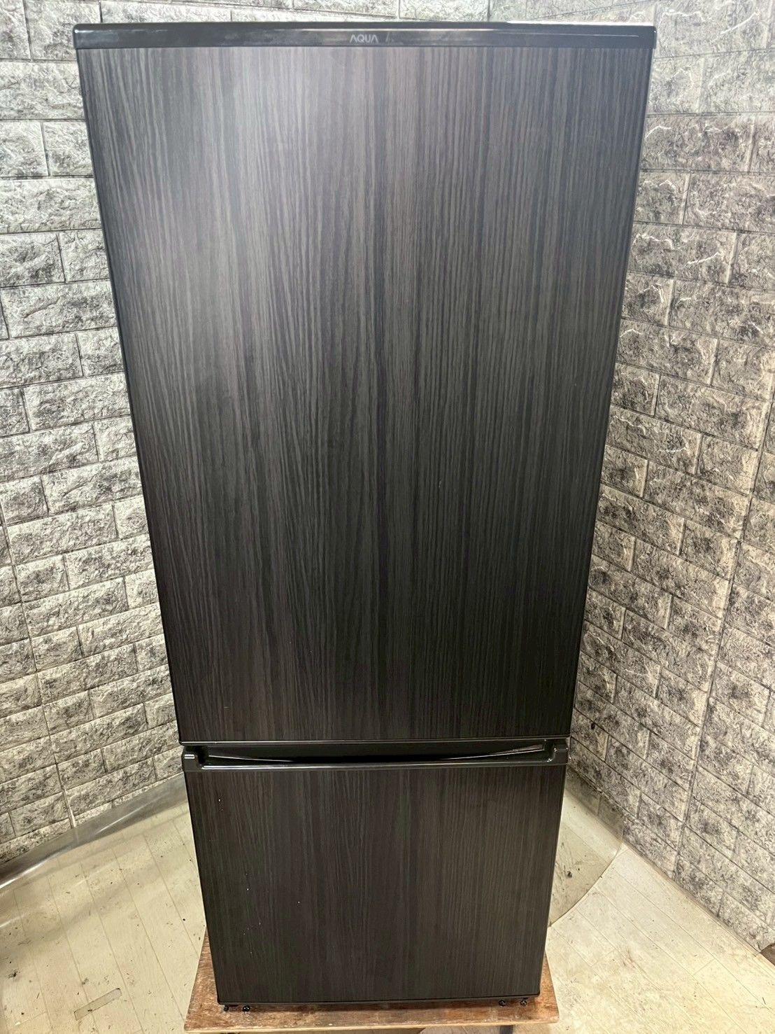 大阪送料無料★3か月保障付き★冷蔵庫★アクア★2ドア★2023年★AQR-20E2(K)★R-900 大阪送料無料☆3か月保障付き☆冷蔵庫☆アクア☆2ドア☆2023年☆AQR