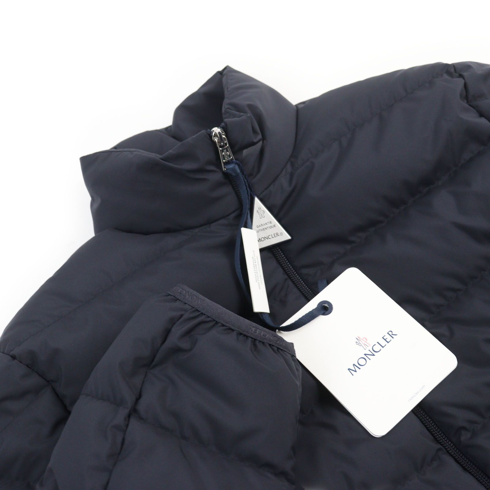 モンクレール★MONCLER★モノグラムフーディー★未使用品★M★2022〜23 モンクレール☆MONCLER☆モノグラムフーディー☆未使用品☆M