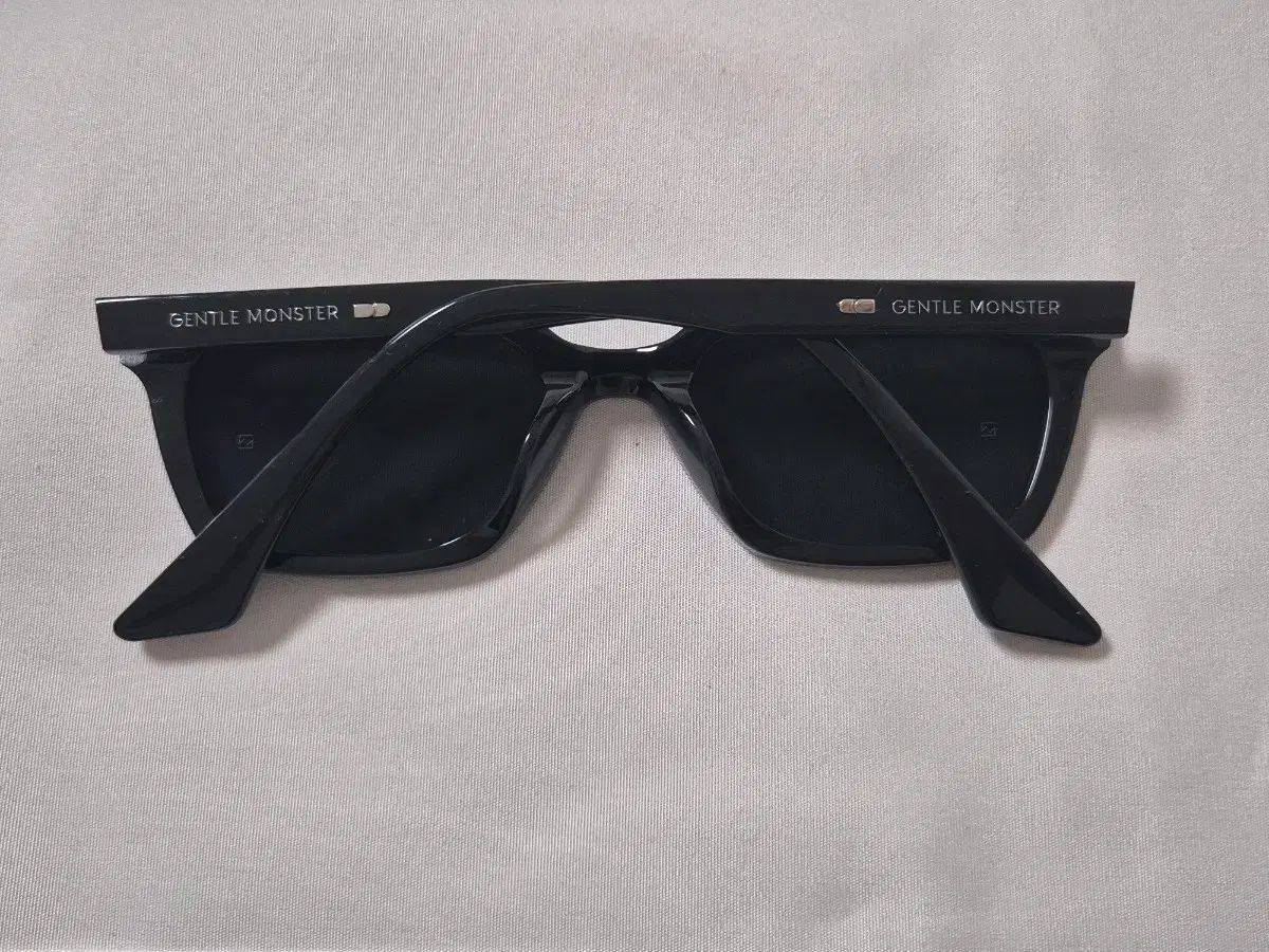 GENTLE MONSTER Dion 01(RG) サングラス DION 01(RG) Sunglasses | LEISURE CENTER