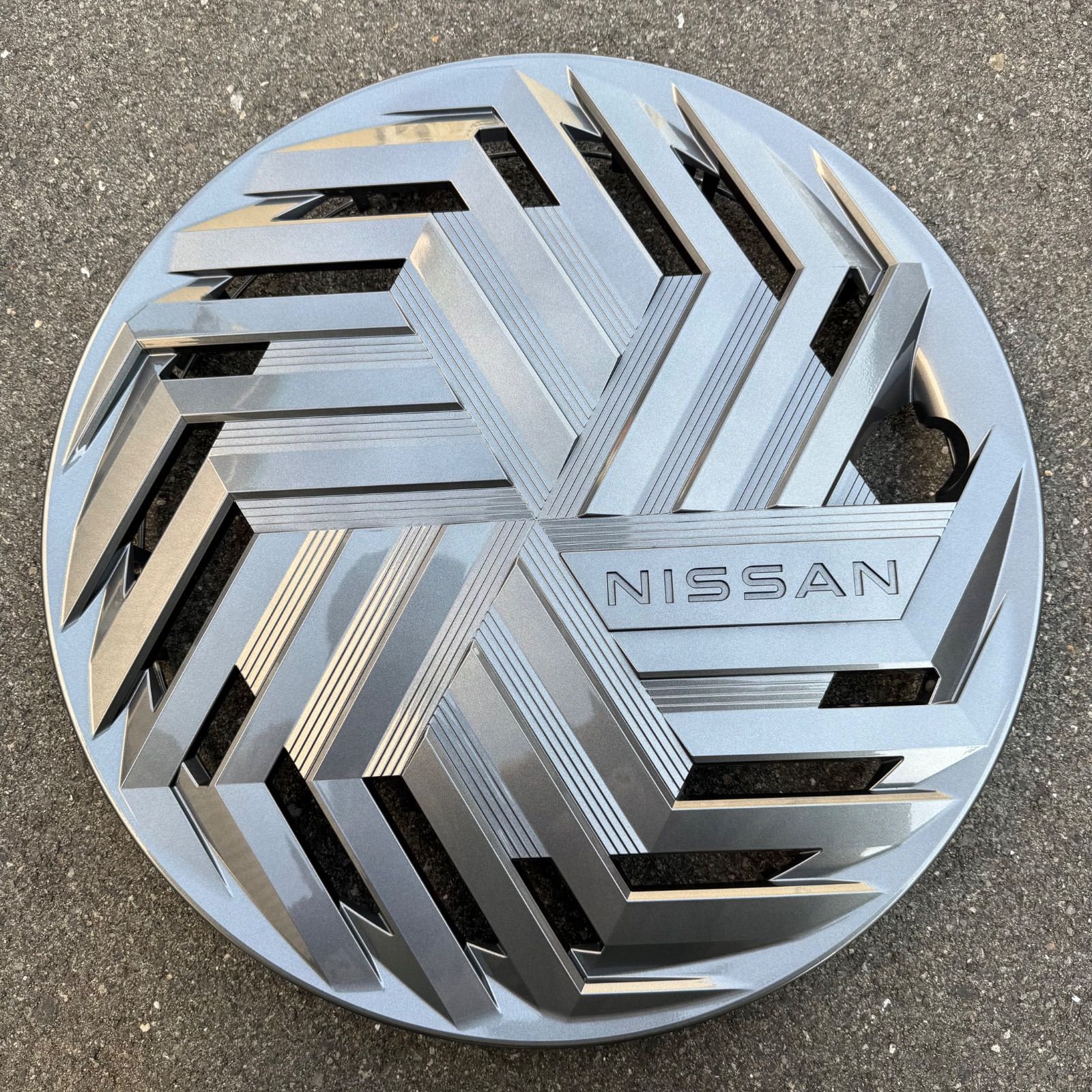 日産 NISSAN E13 ノート 純正 ホイールキャップ 16インチ 40315