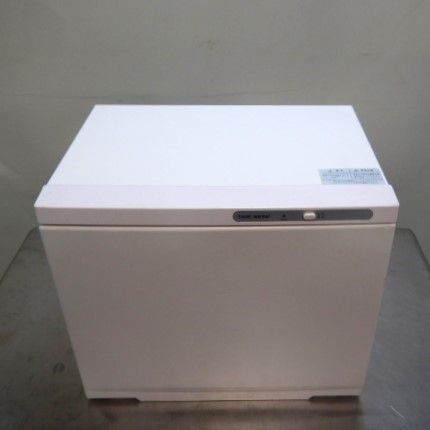 Towel Warmer タオルウォーマーTH-18 18L、Used/良品 Towel Warmer タオルウォーマーTH-18 18L、Used/良品 タオルウォーマー
