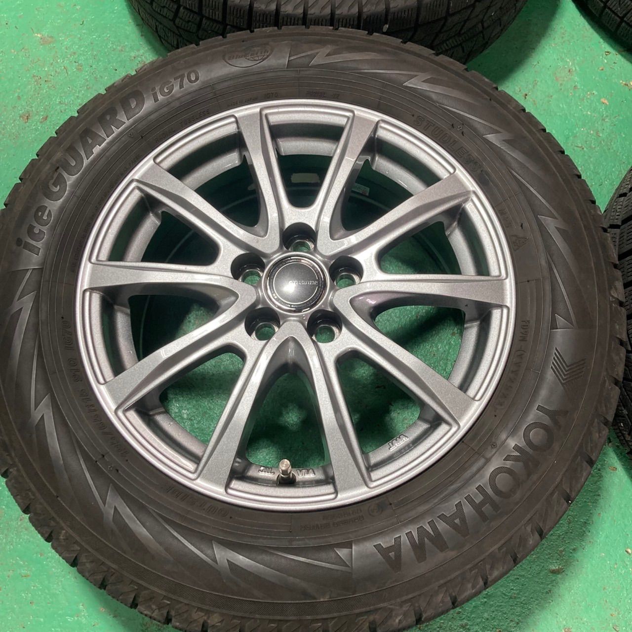 ヨコハマ アイスガード iG70 195/65R15 スタッドレス ホイール付き 15