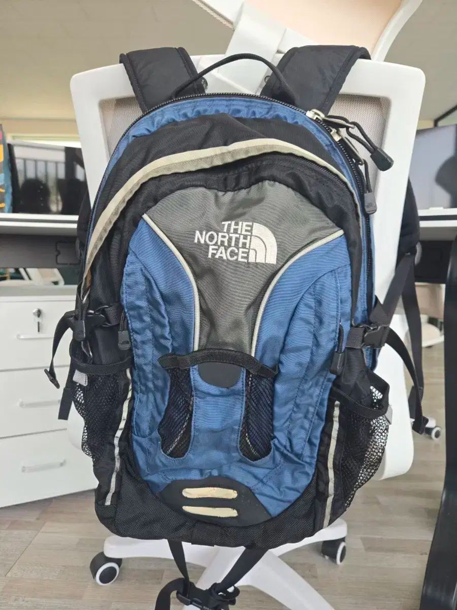 THE NORTH FACE ザ ノース フェイス バックパック 30L