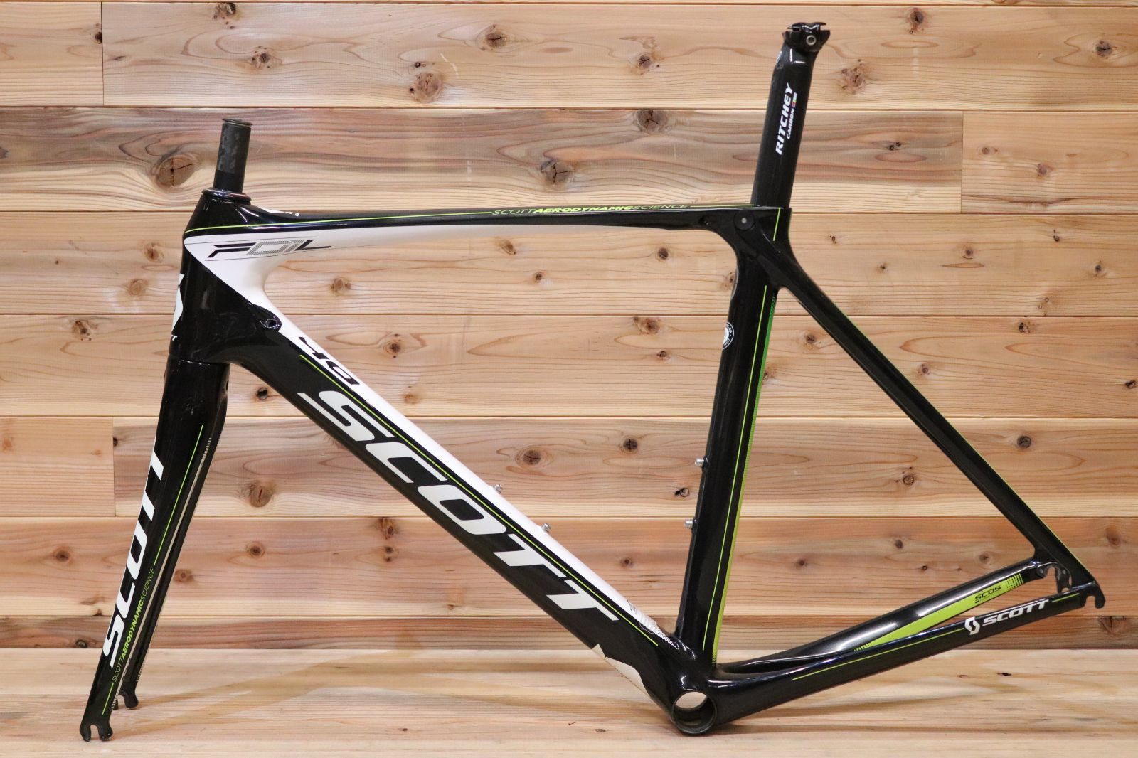 スコット SCOTT