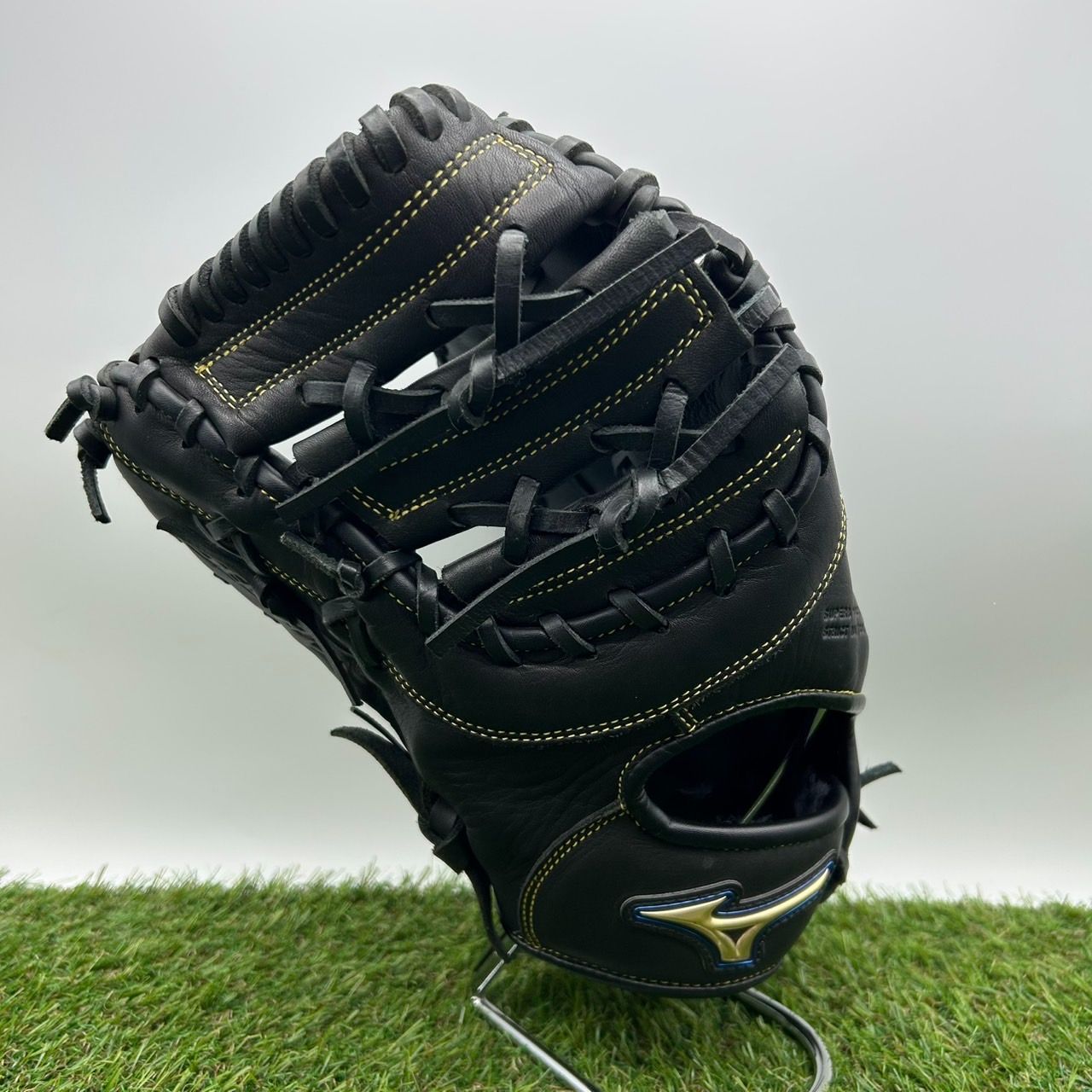 Mizuno professional 黒レザーグローブ 一般軟式野球 左投げ 野球