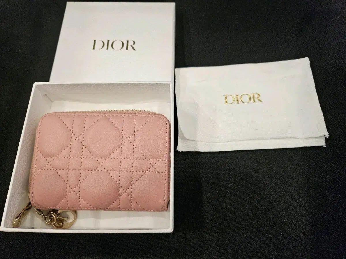 Dior ディオール レディー カードウォレット ピンク