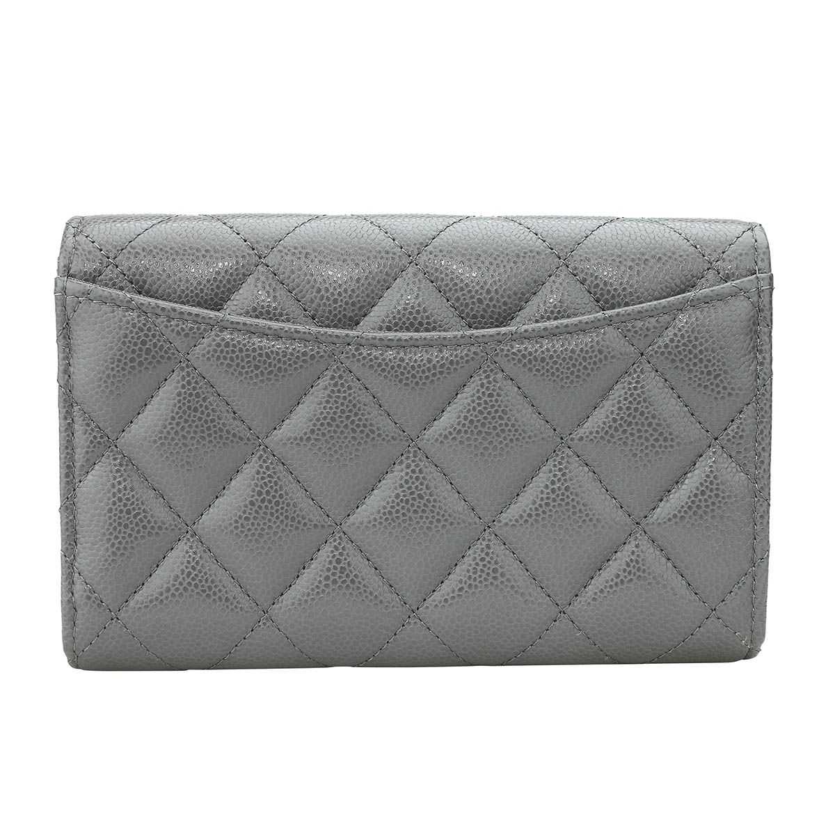 新品 シャネル CHANEL 2つ折り財布 PORTEFEUILLE A RABAT CLASSIQUE 