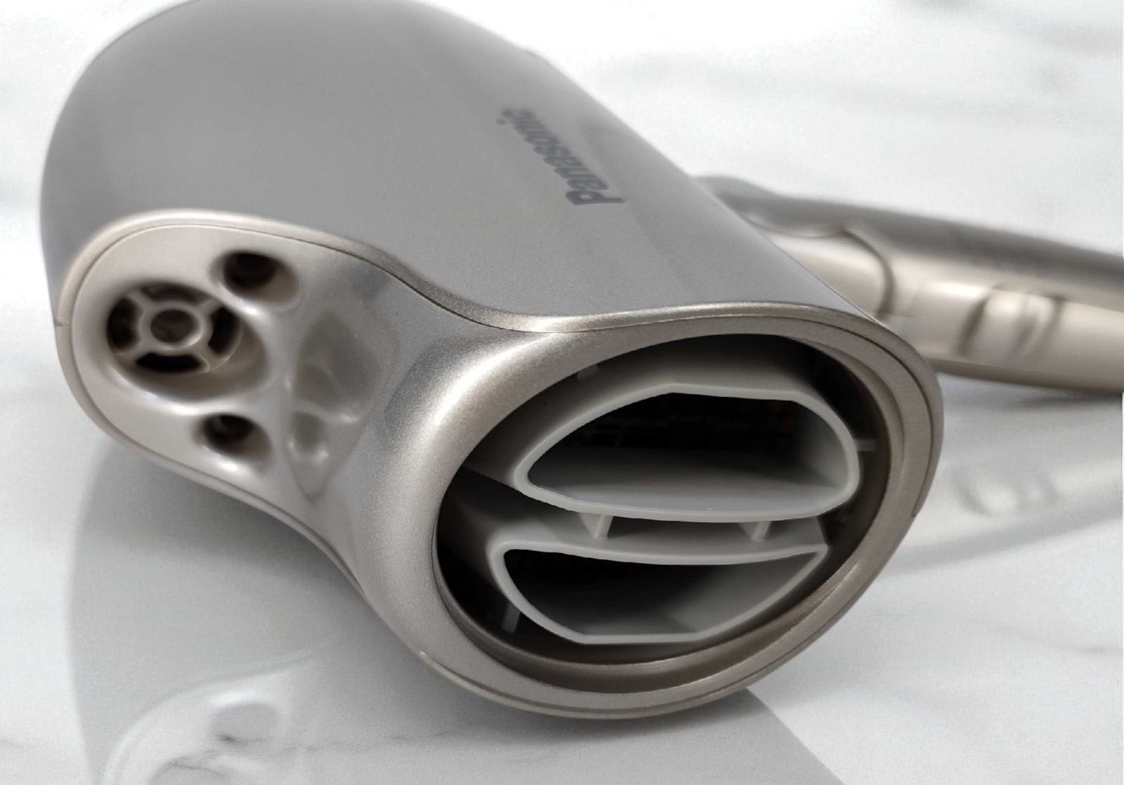 ナノケアドライヤー