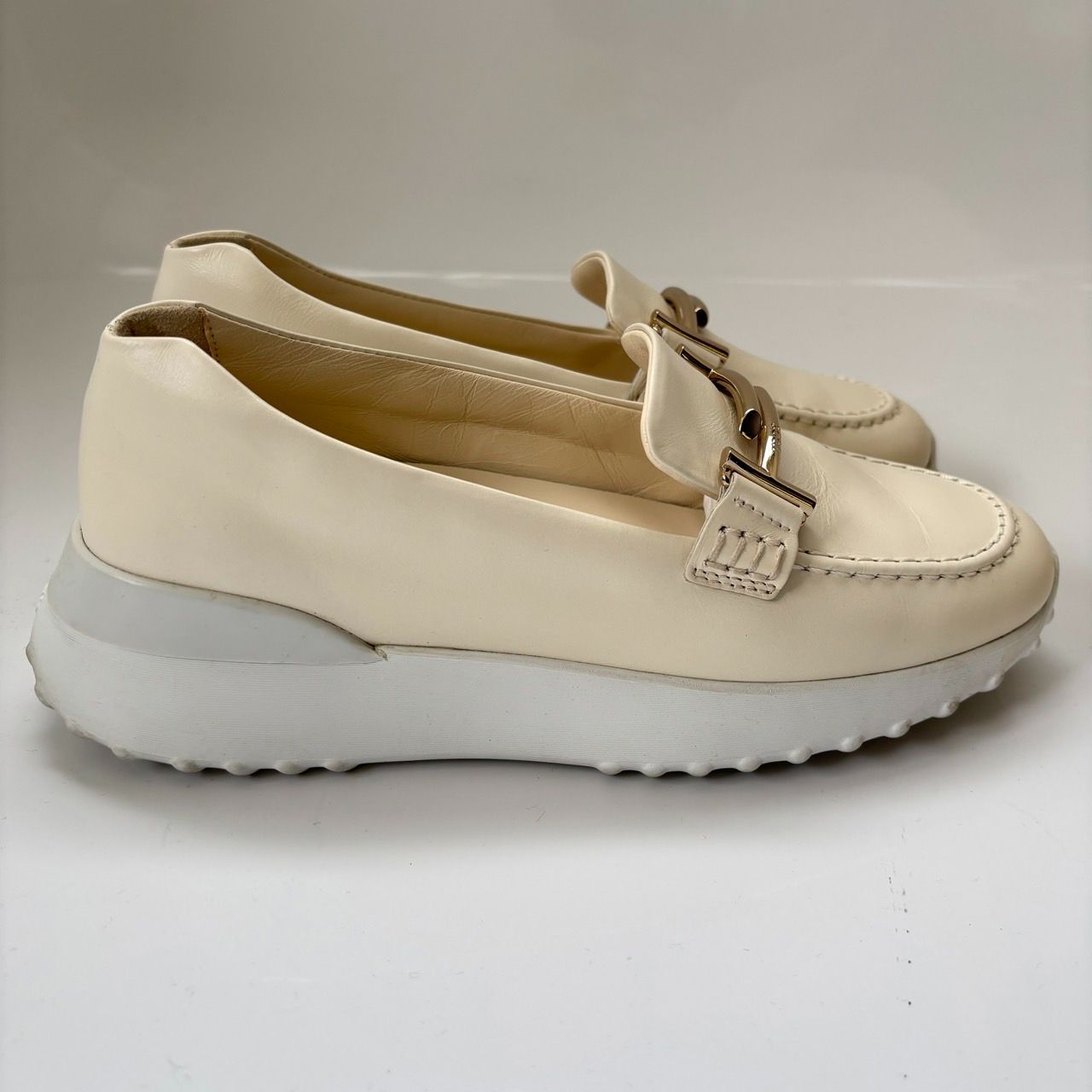【新品未使用】TOD'S　トッズ　スニーカー　モカシン TOD'S TODS トッズ ドライビングシューズ GOMMINI ゴンミーニ