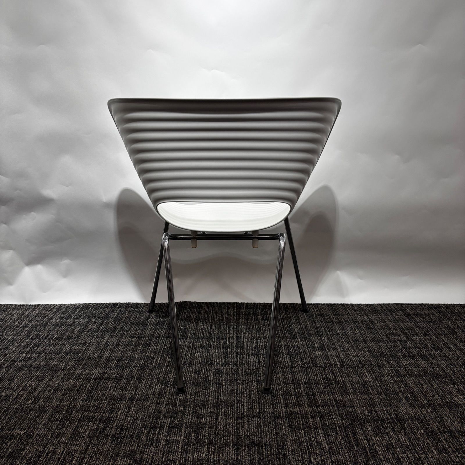 Vitra（ヴィトラ）Tom Vac（トムバックチェア）ホワイト/スタッキング