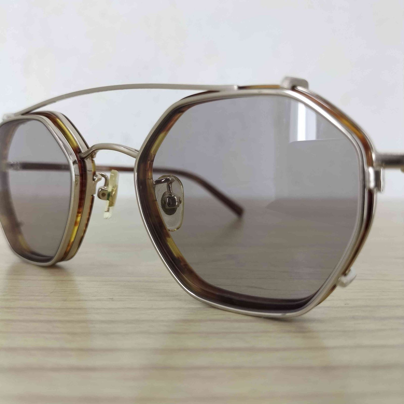 ニュー New. REMO クリップオンサングラス メンズ 47□22-145 - メルカリ