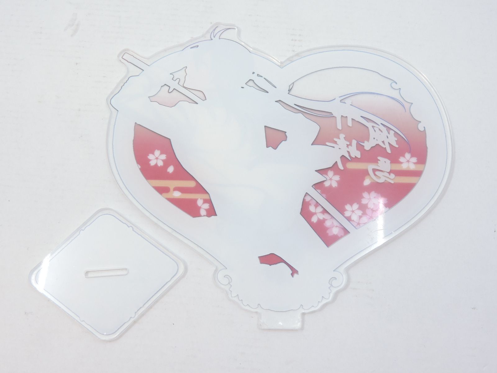 あんスタ　誓約ハート缶バッジ　中国　神崎颯馬 あんさんぶるスターズ あんスタ 中国限定 誓約 神崎颯馬 ハート