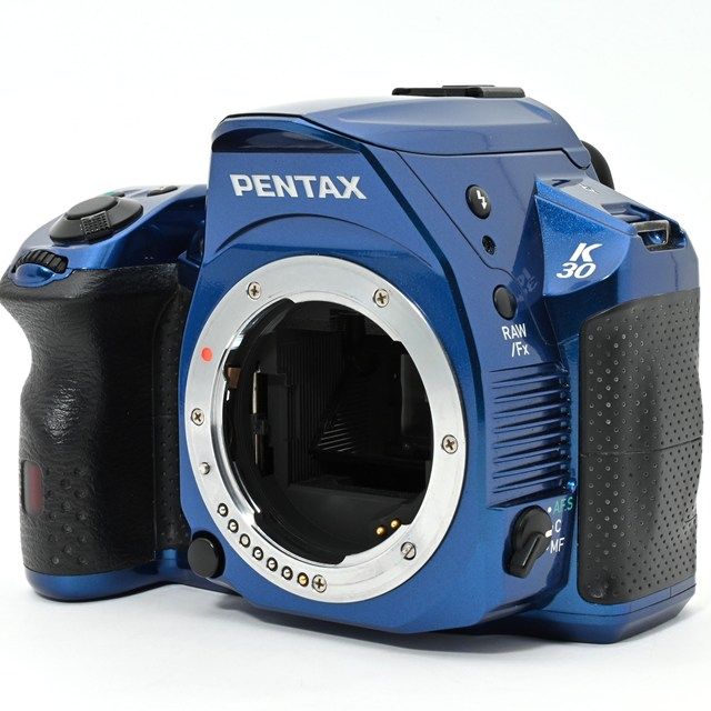 良品＞PENTAX K-30 ボディ クリスタルブルー｜防塵防滴×視野率100