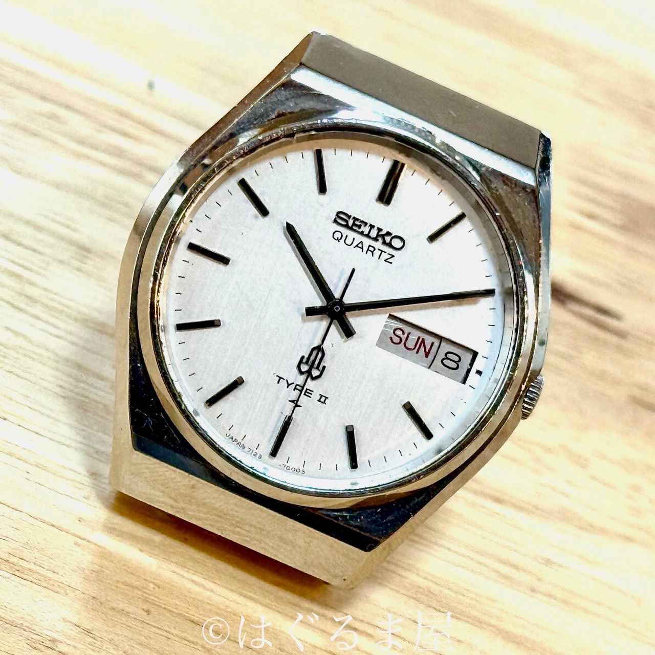 1978年10月製造 セイコー タイプ2 Qz メンズウォッチ 点検整備済 1978年10月製造 セイコー タイプ2 Qz メンズウォッチ 点検整備済