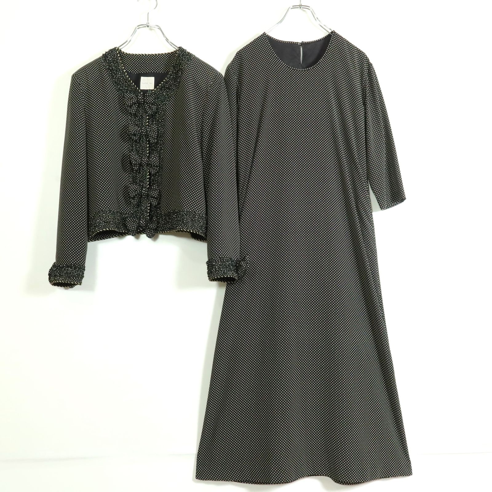 美品】カネコイサオ☆二点セット！ワンピース&ジャケット 黒系 フリル