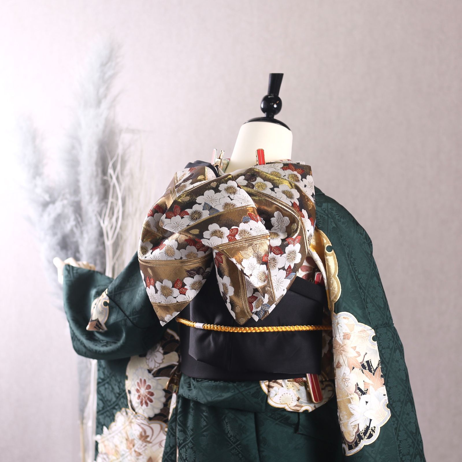 振袖セットM.Lサイズ、7点セット送料込みメルカリ便 美品□振袖7点セット丈163.5cm帯新品帯締めフルセット正絹紺色