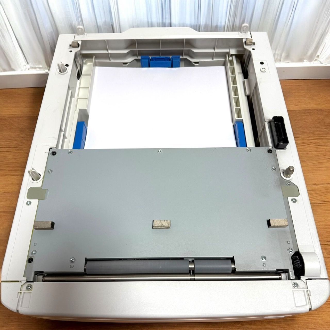 ☆良品 OKI 550枚増設トレイユニット N35110A ほぼ満タンA3用紙付 ☆送料無料 良品 OKI 沖データ プリンター用 550枚 増設トレイ