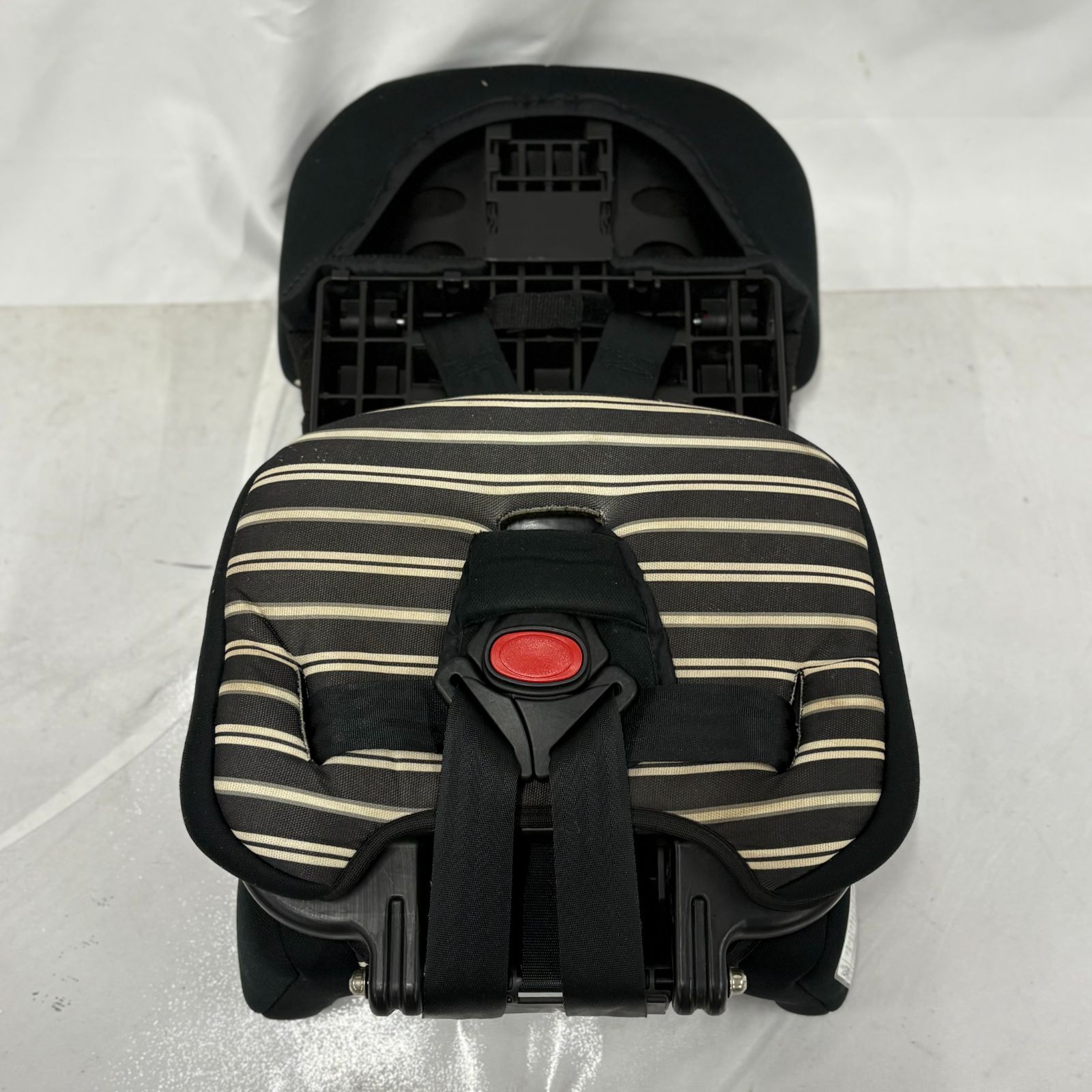 極美品 日本育児 トラベルベストECプラス ジュニアシート