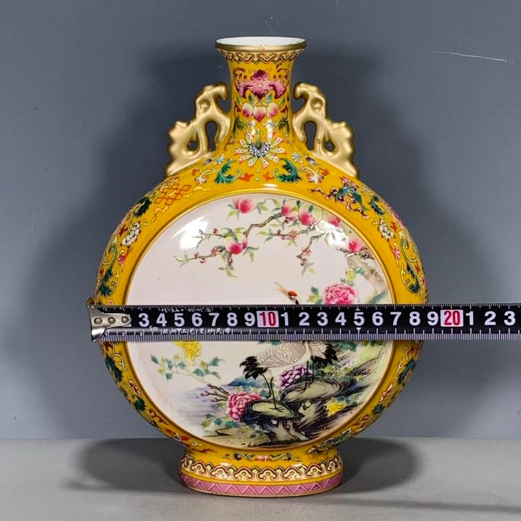 乾隆黄釉蒔絵開窓粉彩鶴抱月花瓶 陶磁器 現代工芸品 美術品 置物