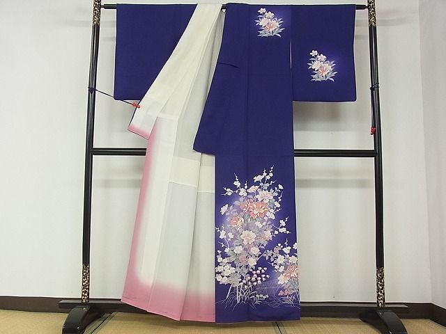 ベストストア日本一受賞店！■花美人着物■上質な小紋　扇花文　絞り　逸品　zy660 ベストストア日本一受賞店！□花美人着物□上質な小紋 枝垂れ桜扇