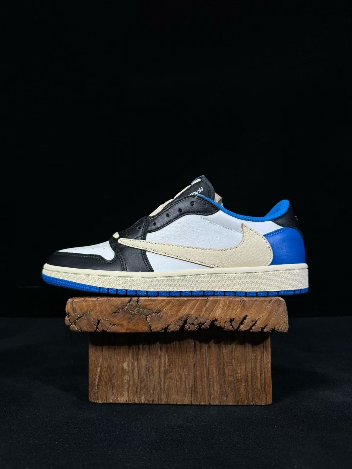 2021 NIKE × Travis Scott × Fragment / ナイキ トラヴィス スコット フラグメント Air Jordan 1 Low OG 