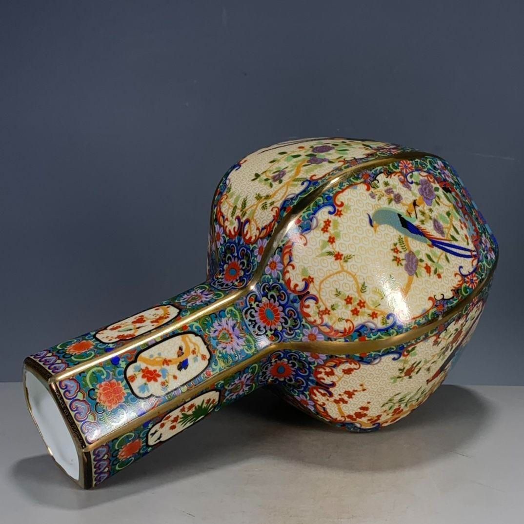 清代雍正粉彩蒔金花鳥多稜天球瓶  景徳鎮 陶磁器 装飾品 工芸品 美術品 置物 清代雍正粉彩蒔金花鳥多稜天球瓶 景徳鎮 陶磁器 装飾品 工芸品