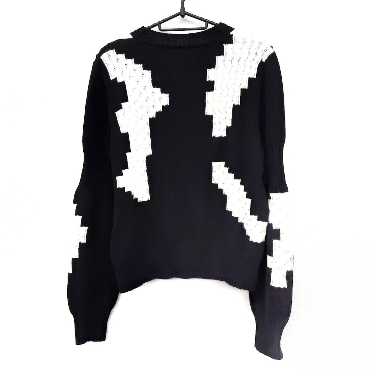 CHANEL(シャネル) 長袖セーター サイズ38 M レディース美品 - P54810 黒×アイボリー クルーネック