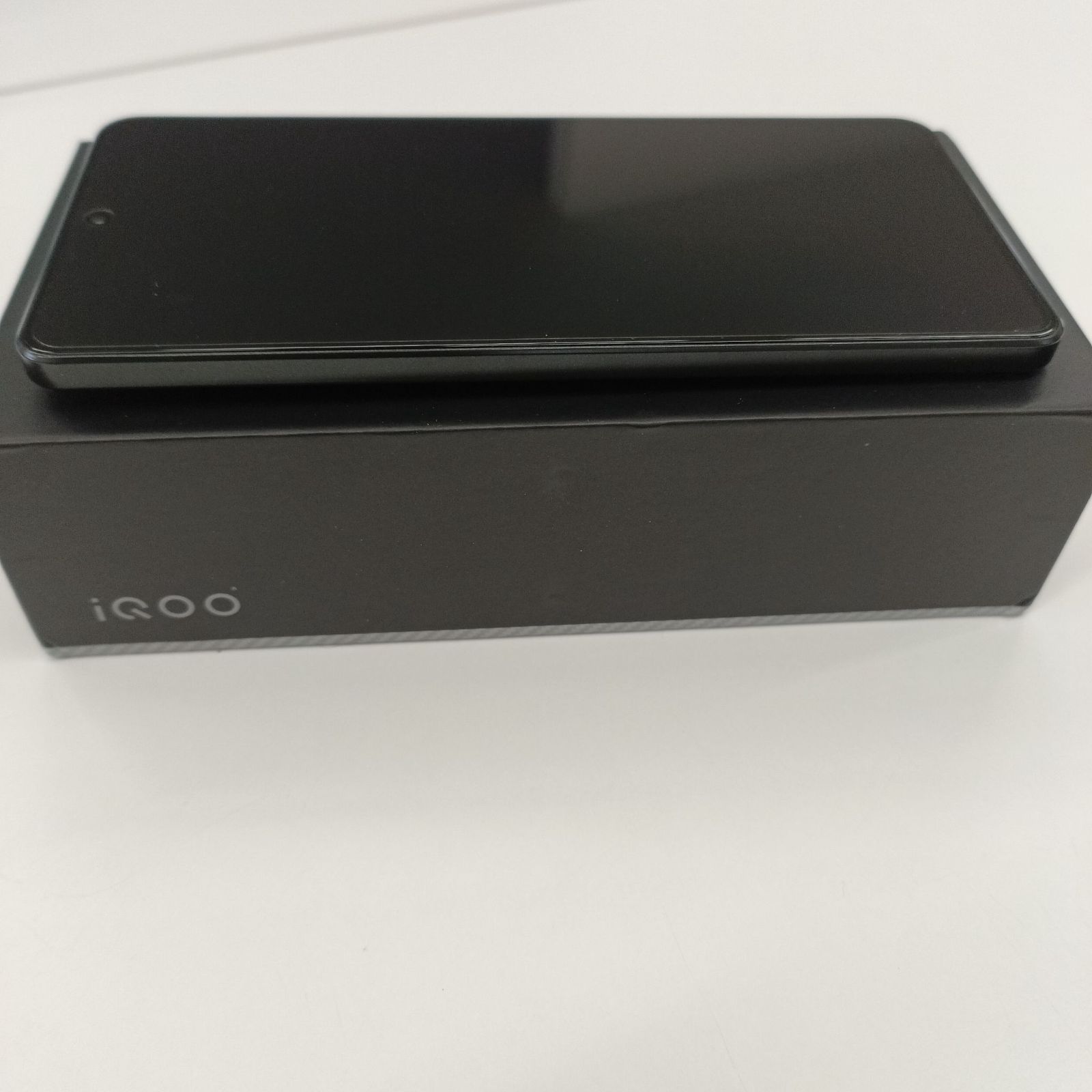 【完売】正常動作確認品　Vivo IQOO Z9 Turbo スマートフォン 一式 中国大陸版　12GB+256GB　初期化済み 正常動作確認品 Vivo IQOO Z9 Turbo スマートフォン 一式 中国大陸版