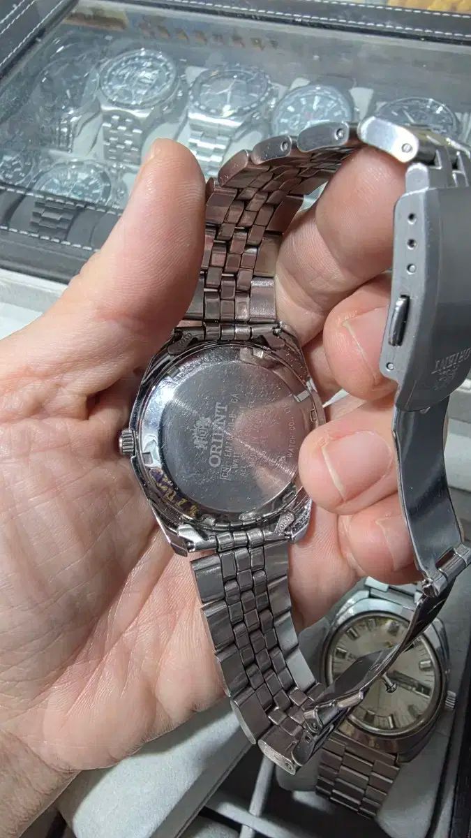 オートマティック メタル