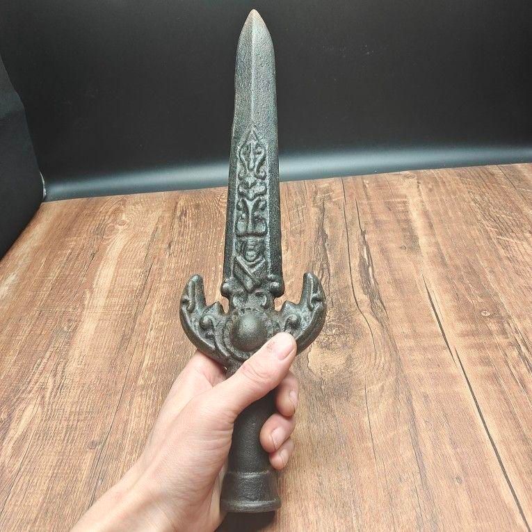 鉄製 剣 兵器 防身兵器 置物 現代工芸品 美術品 鉄製 剣 兵器 防身兵器 置物 現代工芸品 美術品