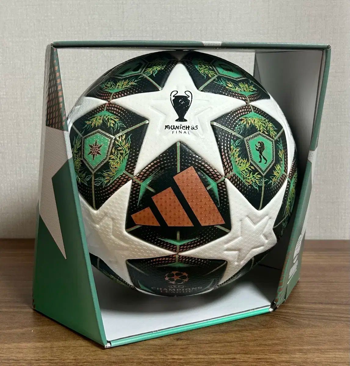 adidas｜アディダス｜モルテン 公式｜サッカーボール フィナーレ  