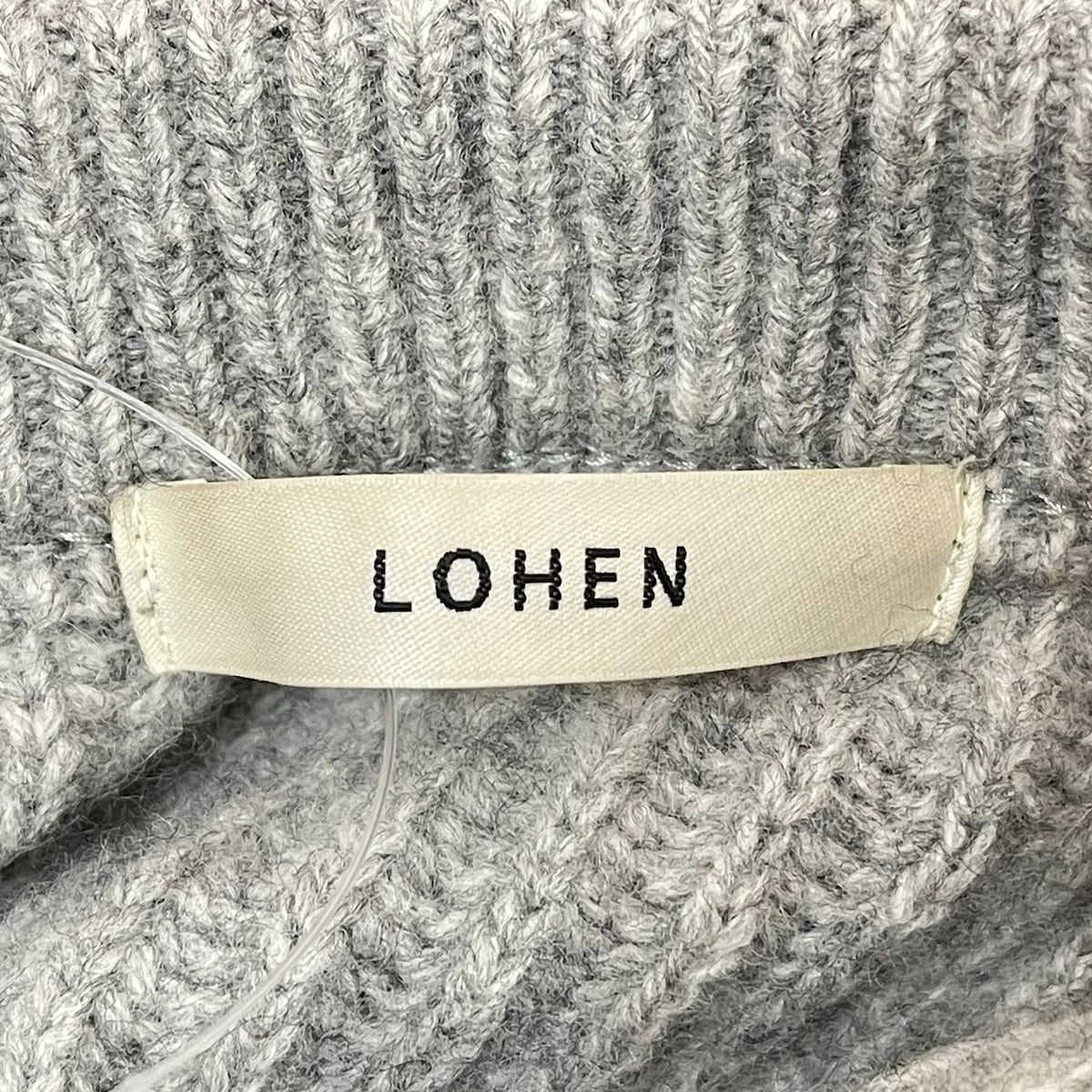 LOHEN(ローヘン) 長袖セーター サイズF レディース美品 - グレー クルーネック