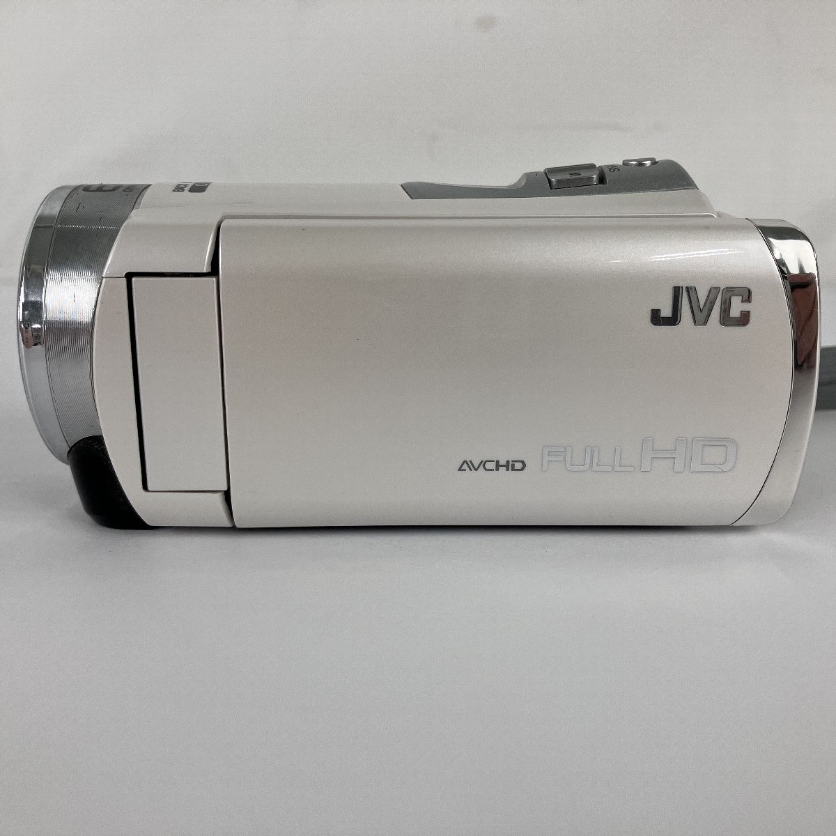 JVC ケンウッド GZ-E770-W Everio ビデオカメラ 2017年製 中古