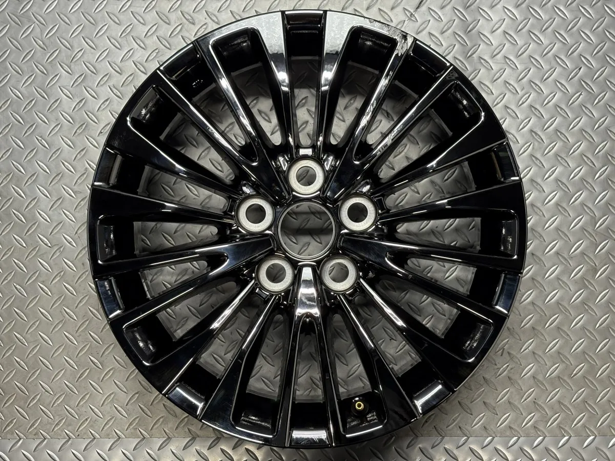 新品】アルファード　40系　エグゼクティブラウンジ　MOP 純正ホイール ① アルファード 40系 エグゼクティブラウンジ MOP 純正ホイール 新品