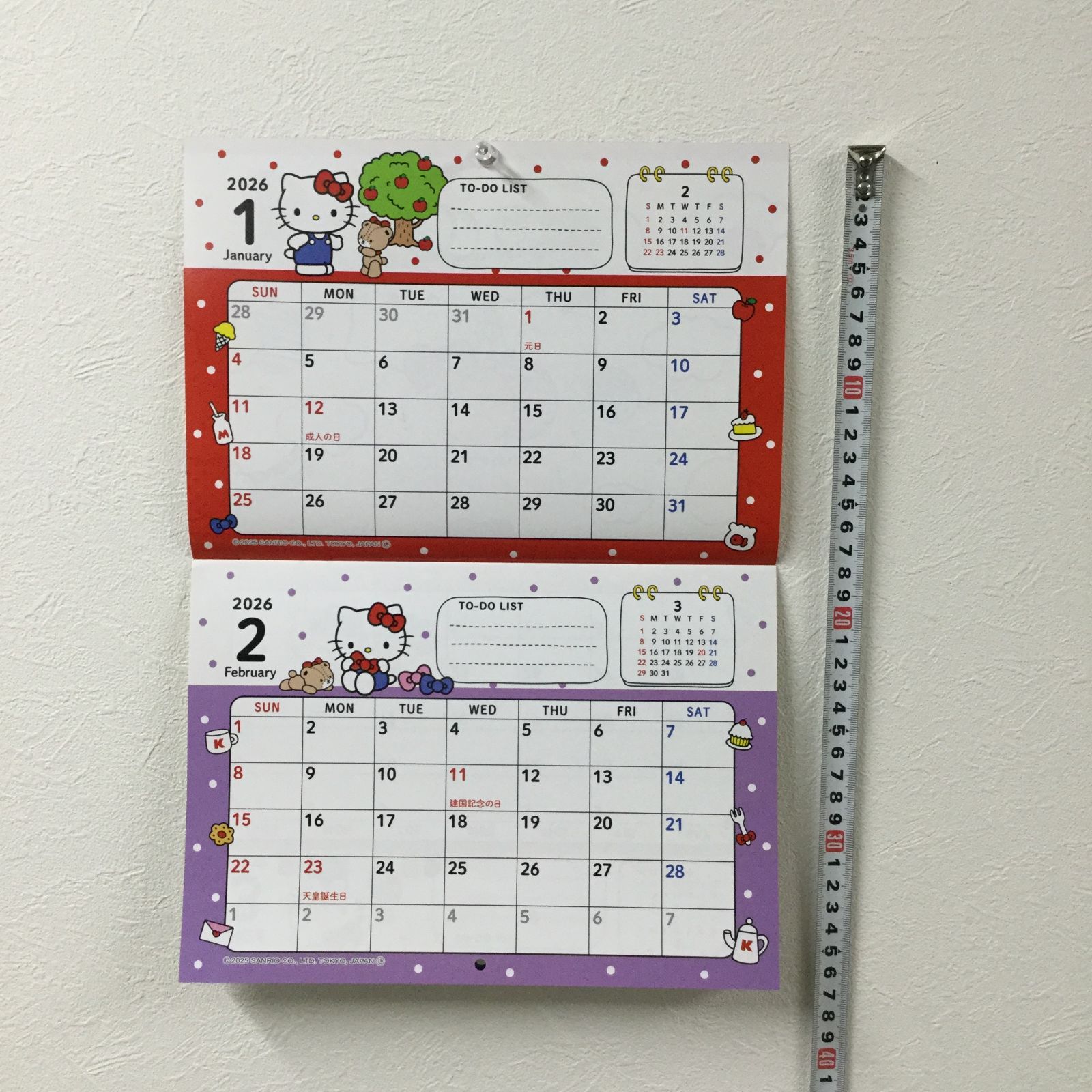 k108【新品・未使用品】サンリオ ハローキティ 2026年 壁掛け