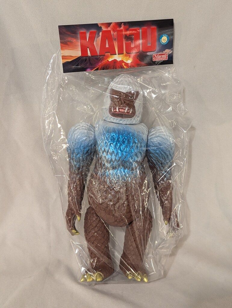 マーミット KAIJU ジャイアント ギガス マーミット ギガス ソフビ の 