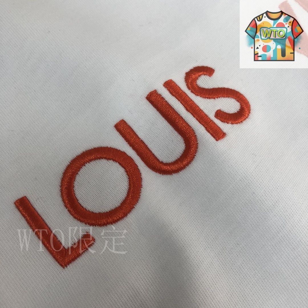 今日特価】Louis Vuitton 25SS 刺繍ロゴ ユニセックス T シャツ