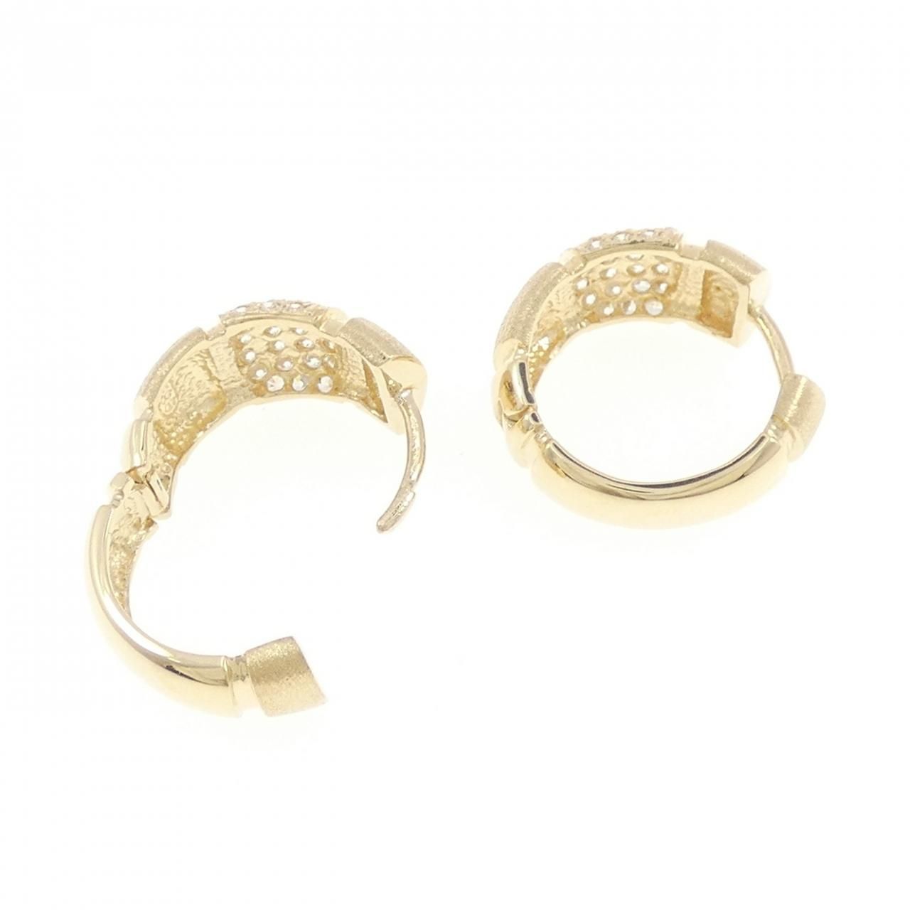 585YG キュービック ピアス - メルカリ 