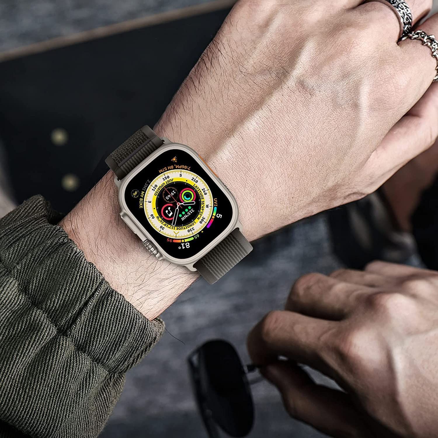 アップルウォッチ バンド Apple Watch トレイルループ ベルト スポーツ