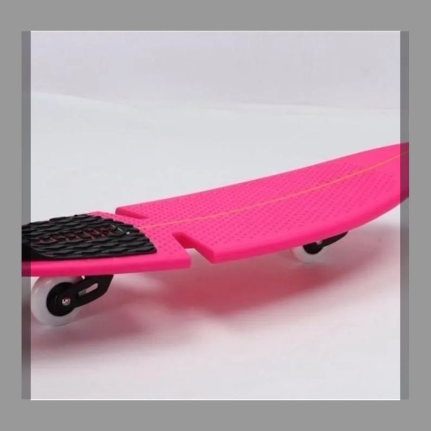 二輪滑車子供青少年男女揺れ動くスケート