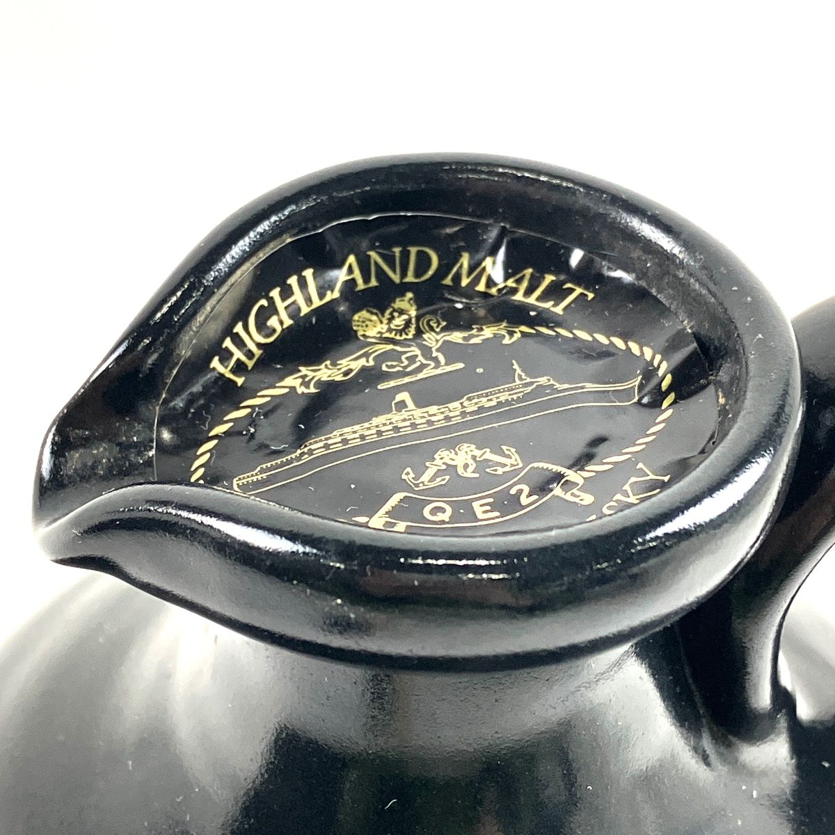 クイーンエリザベス2世 QE2 黒陶器 750ml 【古酒】 クイーンエリザベス2世 QE2 12年 黒陶器 760ml スコッチ