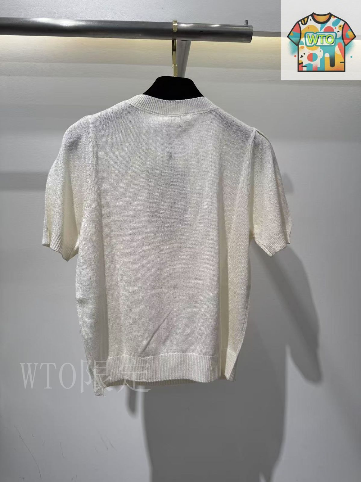 ★とっても爽やか【 CHANEL 】トップ 47/フォーティーセブン」TOKYO HOT RAMEN CLEAN UP MF White
