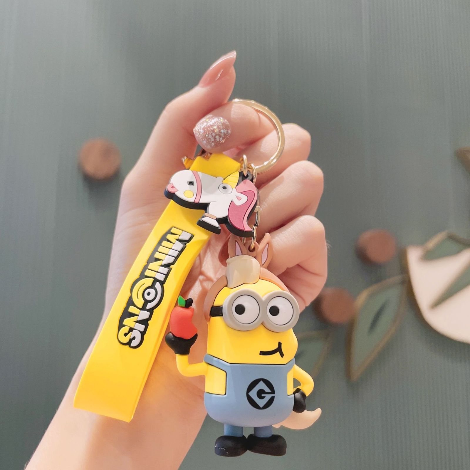 キーホルダー ミニオンかわいい ぬいぐるみ minionsキーホルダー 12干支動物 午馬