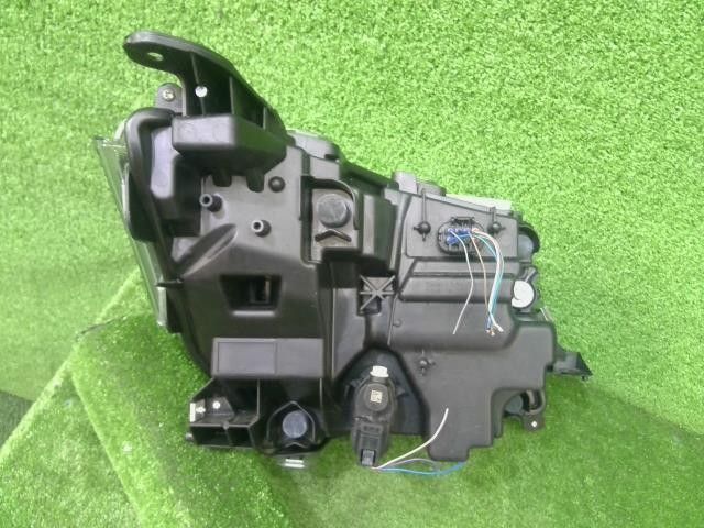 左 ヘッドランプ