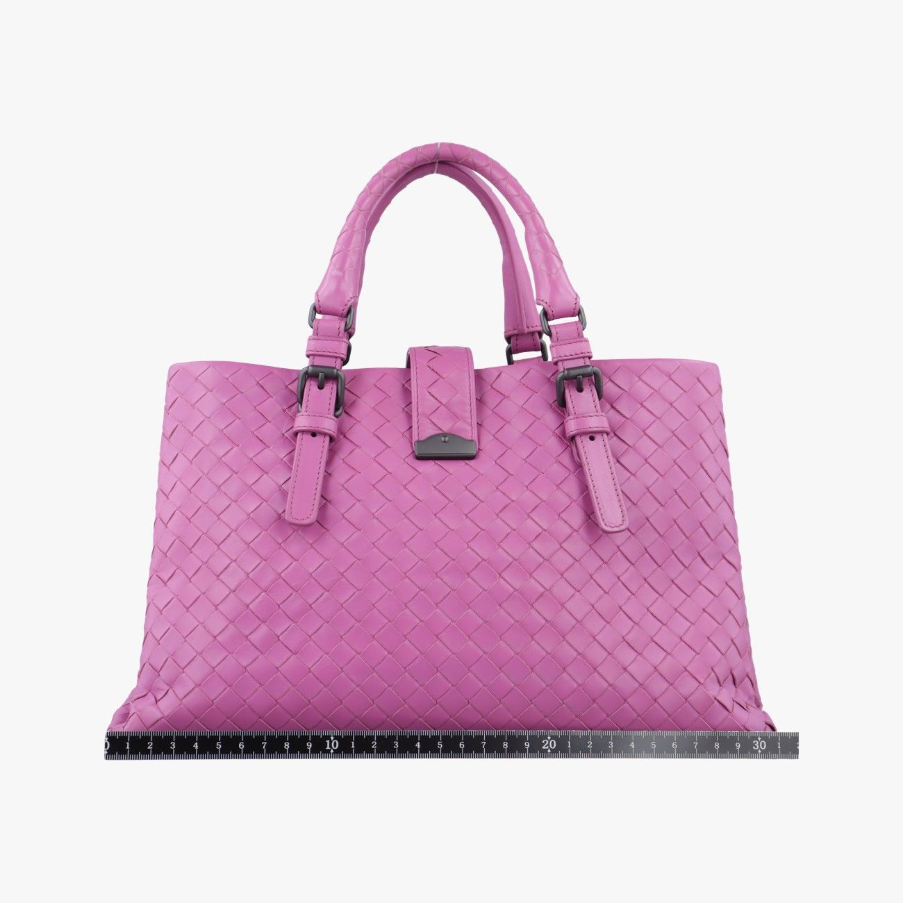 ボッテガヴェネタBottega Venetaローマ イントレチャートパープルラムスキンB05680555R