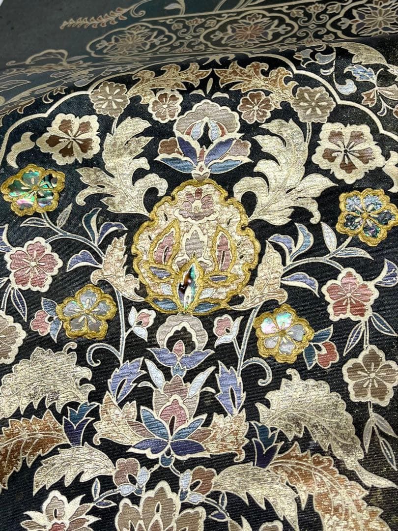 螺鈿細工 袋帯 唐花文様 金彩 正絹 お太鼓柄 - メルカリ