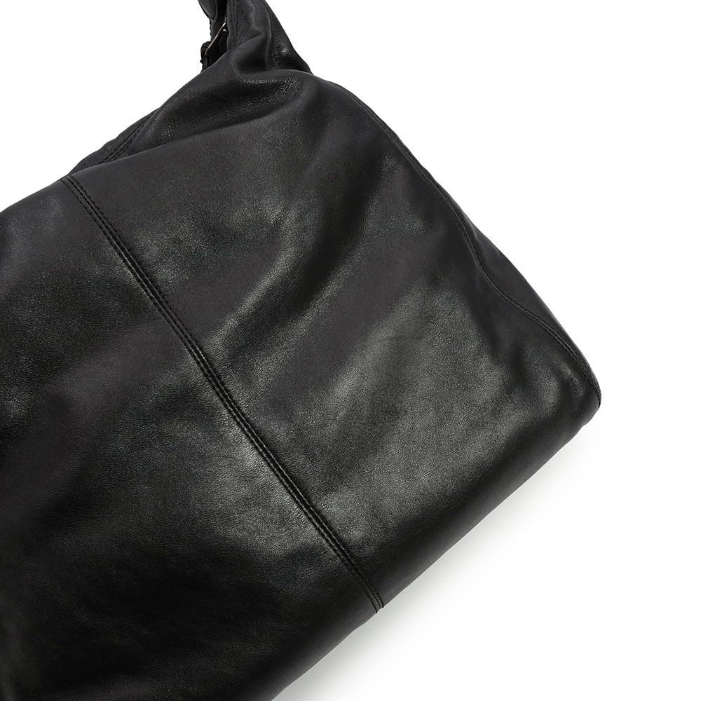 シャネル ダブルステッチ ココマーク プラスチックハンドル ホ―ボ― トート ワンショルダーバッグ ラムスキン レザー ブラック 黒 アンティークゴールド金具 CHANEL（中古） シャネル ダブルステッチ ココマーク プラスチックハンドル ホ―ボ