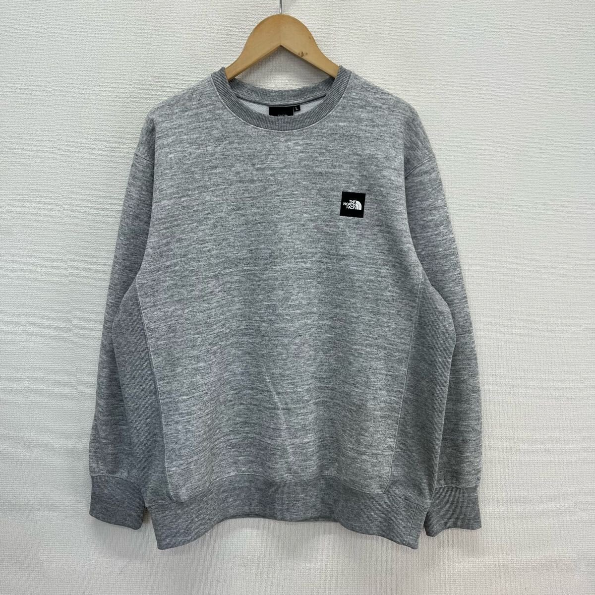 THE NORTH FACE ノースフェイス NT62133 Square Logo Crewneck Sweat 